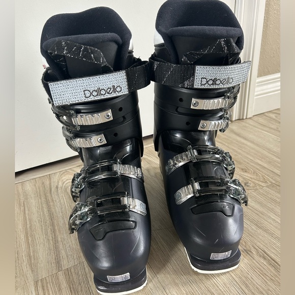 Dalbello Ultra 55 Women’s ski boots size 8 - Picture 1 of 9